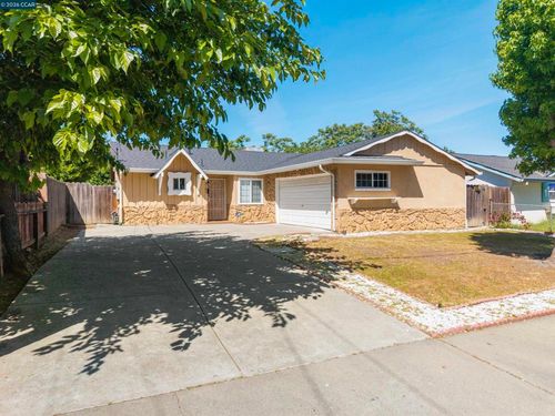 2182 Marsh Ave, Pittsburg, CA, 94565-4740 | Card Image