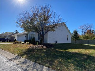 133 Sweet Gum Drive, House other with 3 bedrooms, 2 bathrooms and null parking in Hamilton OH | Image 3