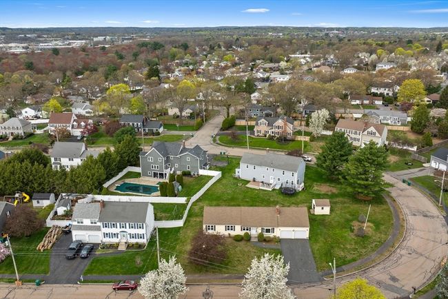 79 Ledgeview Dr, House other with 3 bedrooms, 3 bathrooms and 4 parking in Norwood MA | Image 27