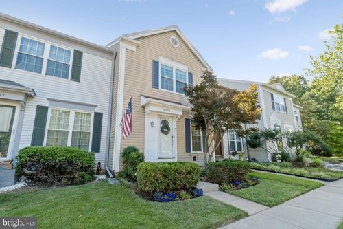 6575 Old Carriage Dr, ALEXANDRIA, VA, 22315-5040 | Card Image