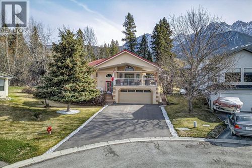 4885 Carnoustie Place, Fairmont Hot Springs, BC, V0B1L1 | Card Image