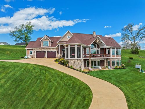 2483 Starboard Crest Rd, Morristown, TN, 37814-5320 | Card Image