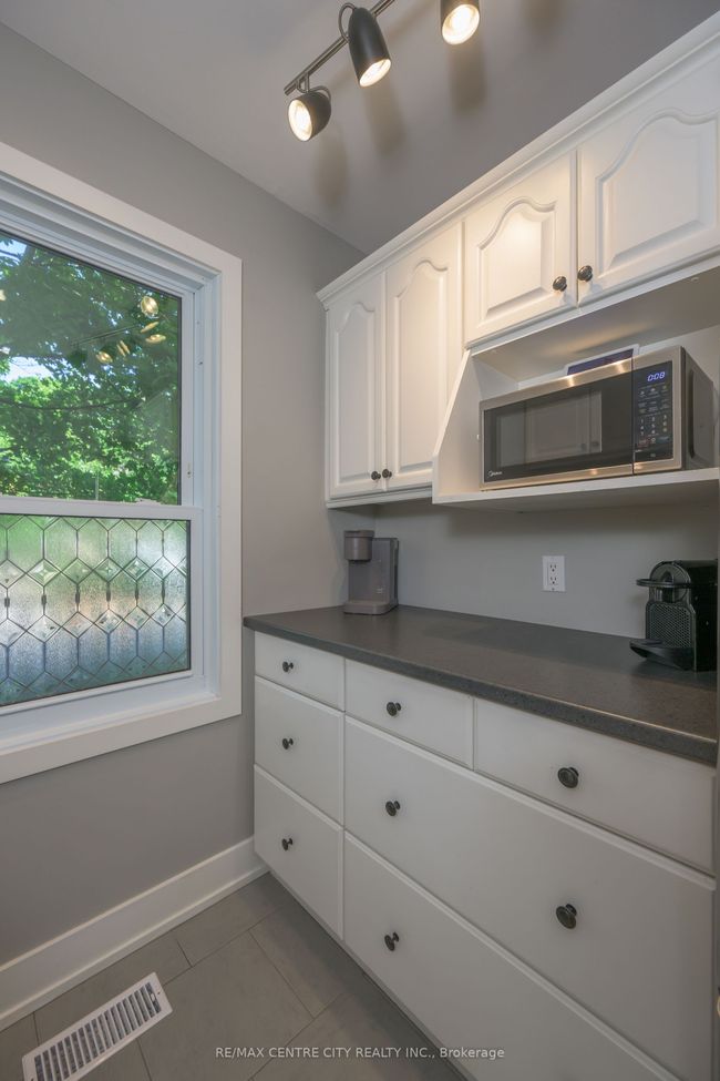 48 - 92 Homestead Cres, Condo with 2 bedrooms, 2 bathrooms and 2 parking in London ON | Image 8