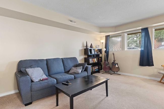 130 8 Ave Sw, Home with 0 bedrooms, 0 bathrooms and 4 parking in High River AB | Image 18