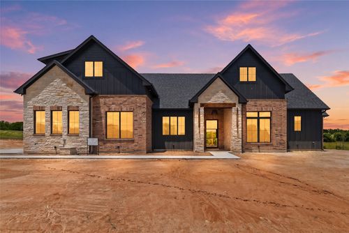 210 Kilkenny Rd, Poolville, TX, 76487-5072 | Card Image