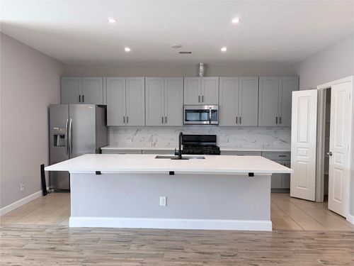 10910 Woodwind Shadows Dr, Cypress, TX, 77433-2497 | Card Image