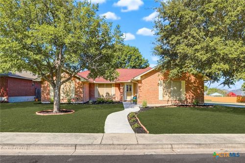 2108 Stonecrest Path, New Braunfels, TX, 78130-9414 | Card Image