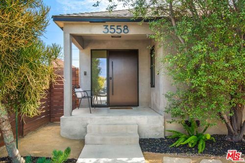 3558 S Muirfield Rd, Los Angeles, CA, 90004 | Card Image