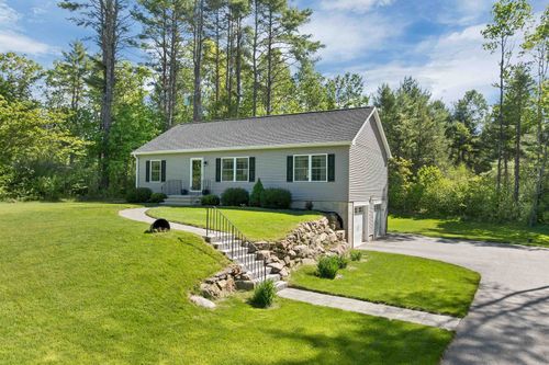 26 Brackett Lane, Northfield, NH, 03276 | Card Image