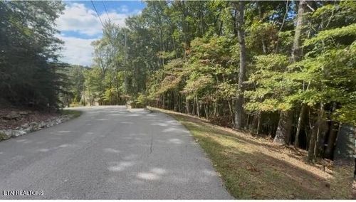 44 Brummel Ln, Crossville, TN, 38558-2631 | Card Image