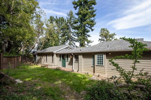 244 Bonita Rd, Portola Valley, CA, 94028-8104 | Card Image