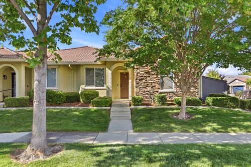 2201 Rose Arbur Drive, Sacramento, CA, 95835 | Card Image