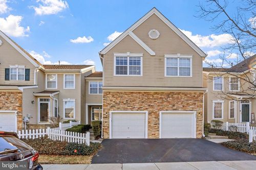 1804 Dahlia Cir, Dayton, NJ, 08810-1476 | Card Image
