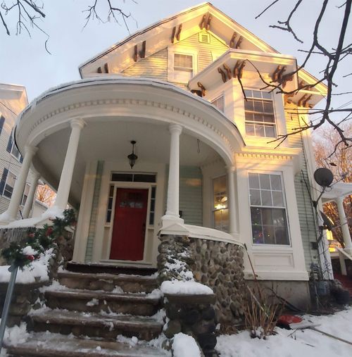 3 Broadway, Pembroke, NH, 03275-1201 | Card Image