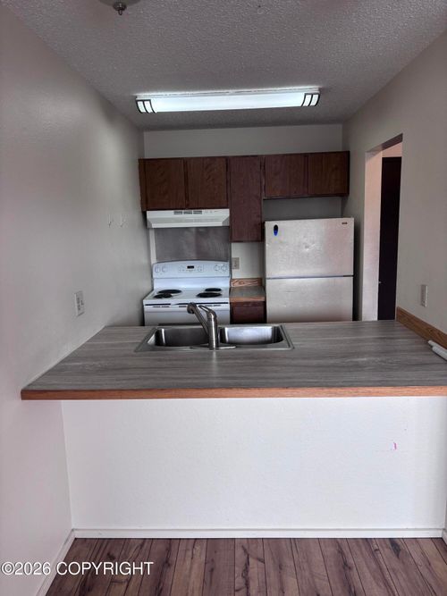 28-1400 W 25th Avenue, Anchorage, AK, 99503 | Card Image