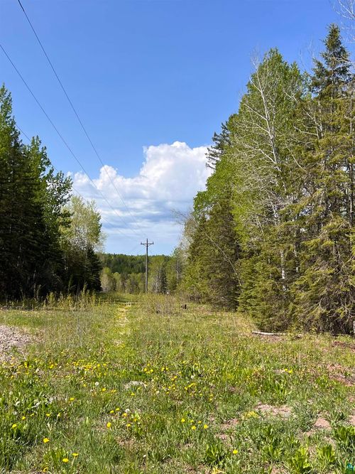 3395 Highway 23, Wrenshall, MN, 55797-8763 | Card Image