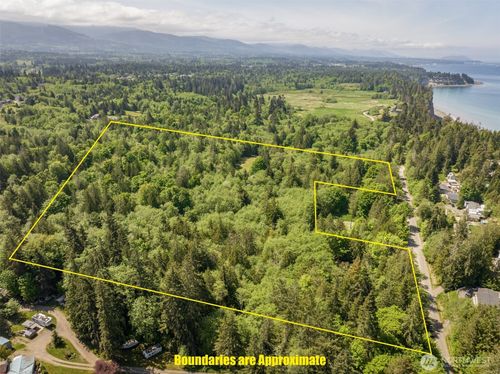 1543 Gasman Rd, Port Angeles, WA, 98362-8243 | Card Image