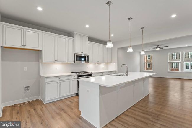 7769 Blackburn Ridge Dr, Townhouse with 4 bedrooms, 4 bathrooms and null parking in MANASSAS VA | Image 19