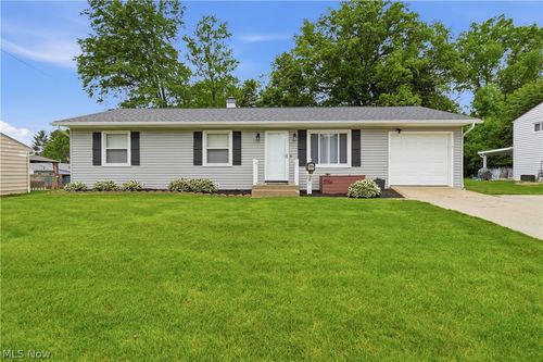 3796 Charring Cross Dr, Stow, OH, 44224-4108 | Card Image