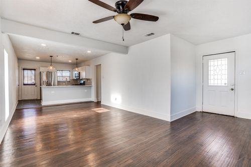 2837 Cherrywood Ave, Dallas, TX, 75235-7529 | Card Image