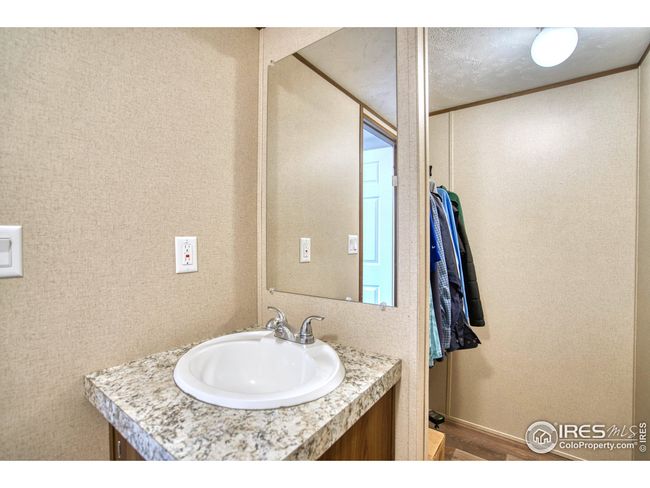 28 - 218 Grape St, Home with 3 bedrooms, 2 bathrooms and null parking in Hudson CO | Image 8