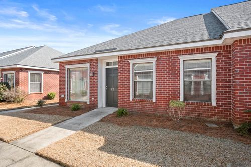 k3-12500 Old Hammond Hwy, Baton Rouge, LA, 70816 | Card Image