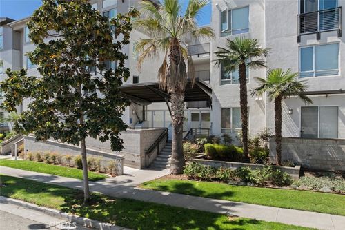 apt-111-6400 Crescent Park E, Playa Vista, CA, 90094-2339 | Card Image
