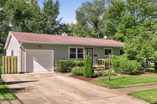 324 Birchwood Ln, Dekalb, IL, 60115-1820 | Card Image
