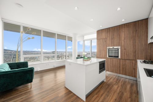 5102-4650 Brentwood Boulevard, Burnaby, BC, V5C0M3 | Card Image