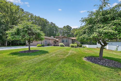 31 Highland View Pl, Middletown, NY, 10940-4648 | Card Image