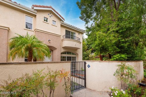 375 Avenida De Royale, Thousand Oaks, CA, 91362-3174 | Card Image