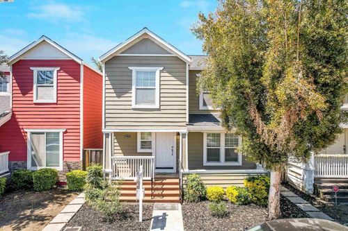 24059 Alice St, Hayward, CA, 94541-6415 | Card Image