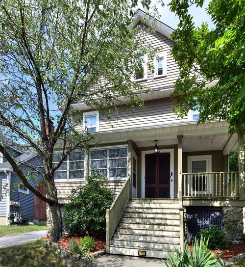 112 Monhagen Ave, Middletown, NY, 10940-6126 | Card Image