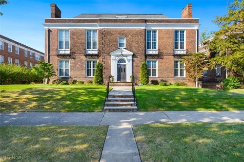 apt-1-2808 Van Aken Blvd, Cleveland, OH, 44120-2238 | Card Image