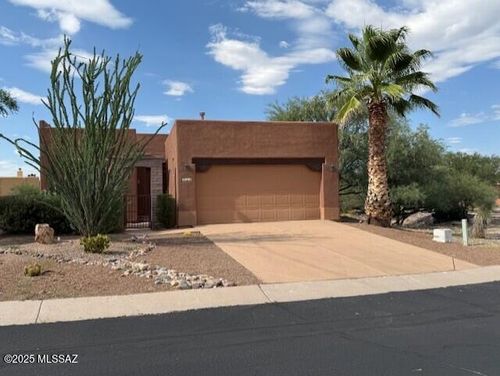 253 Market Cir, Tubac, AZ, 85646-2202 | Card Image