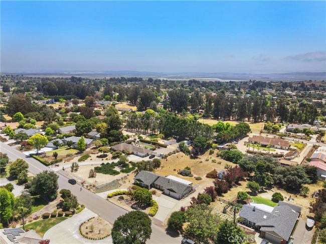 425 Tejas Pl, House other with 3 bedrooms, 3 bathrooms and 3 parking in Nipomo CA | Image 38