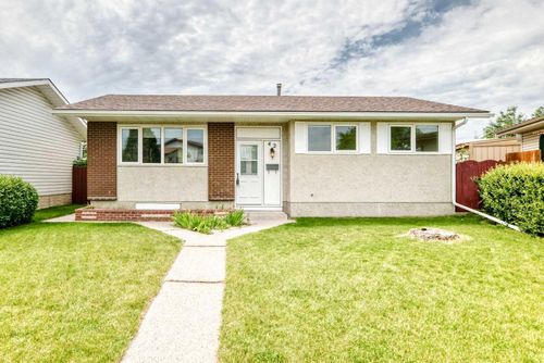 42 Rundlelawn Close Ne, Calgary, AB, T1Y3J3 | Card Image