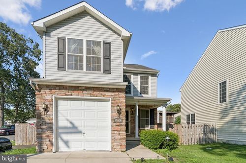 7821 Outing Ave, PASADENA, MD, 21122-1458 | Card Image