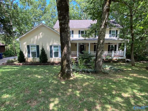 10103 Shadow Wood Dr Se, Huntsville, AL, 35803-1695 | Card Image