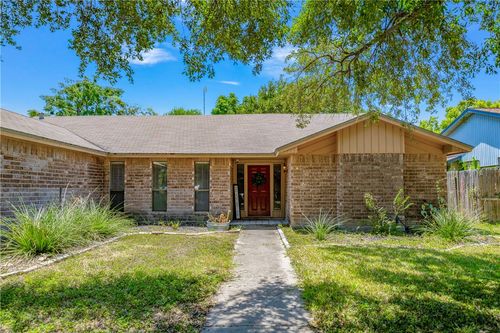 1809 Live Oak Dr, Portland, TX, 78374-2903 | Card Image