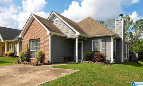 134 Mayfair Ln, Calera, AL, 35040-5598 | Card Image