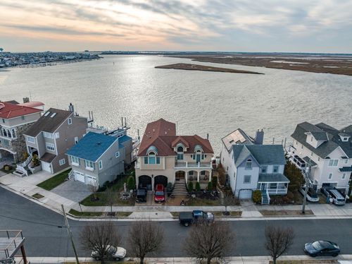 500 N Union Ave, MARGATE CITY, NJ, 08402-1236 | Card Image