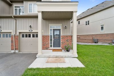 180 Parkinson Cres, Home with 4 bedrooms, 3 bathrooms and 2 parking in Orangeville ON | Image 2