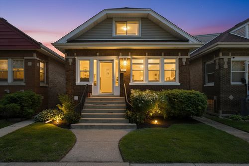 1423 Ridgeland Ave, Berwyn, IL, 60402-1148 | Card Image