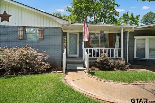 403 Ridgewood Drive, Palestine, TX, 75803 | Card Image