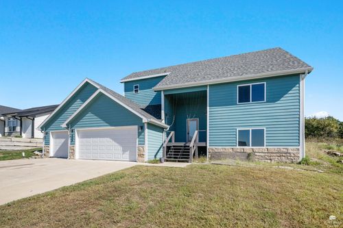 508 Fox Hollow Rd, Saint George, KS, 66535-4400 | Card Image