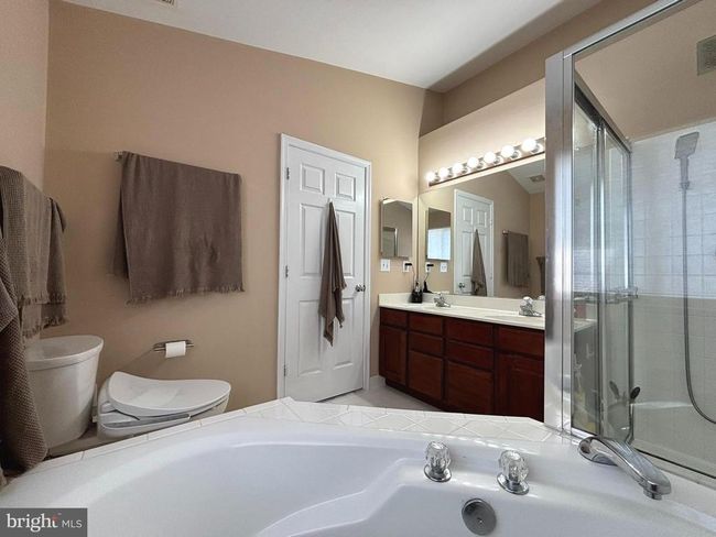 6659 Patent Parish Ln, Townhouse with 3 bedrooms, 3 bathrooms and null parking in ALEXANDRIA VA | Image 11