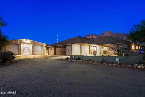 5130 E Superstition Blvd, Apache Junction, AZ, 85119-8939 | Card Image
