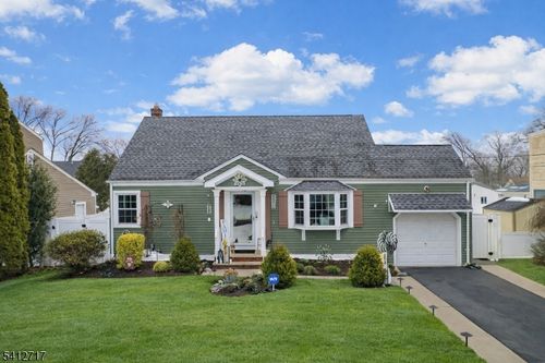 793 Garden St, Rahway, NJ, 07065-1810 | Card Image