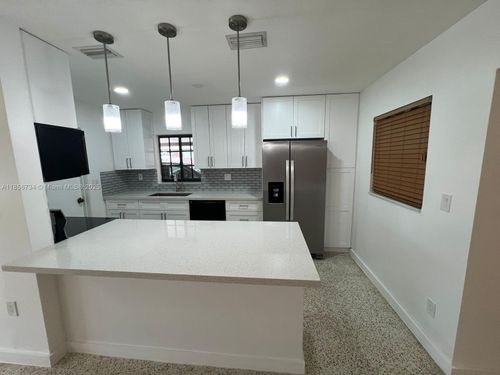 1-11959 Sw 39th Ter, Miami, FL, 33175-3513 | Card Image